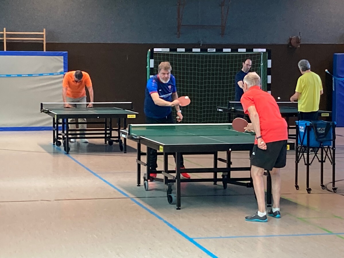 Michael Thews gegen Stadtmeister Parkinsonklasse Matthias Leenders